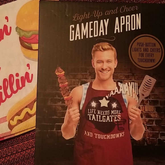 🏈TAILGATING APRON🏈 - Picture 2 of 8